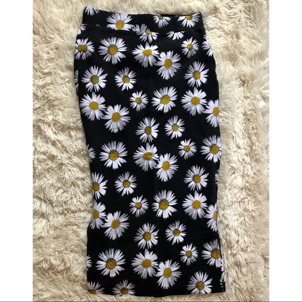 Daisy printed midi skirt 🌼